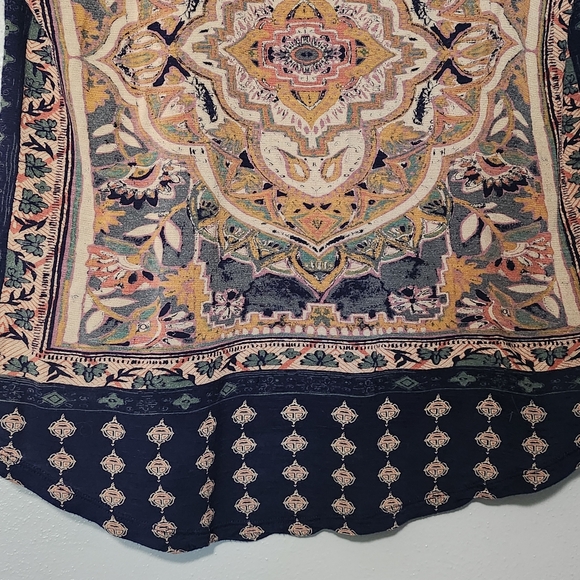LUCKY BRAND Y2K Bohemian Indian Tapestey Indigo Short Sleeve Top Size Large - Picture 8 of 13